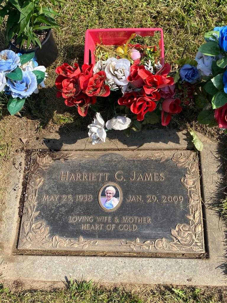 Harriett G. James's grave. Photo 3