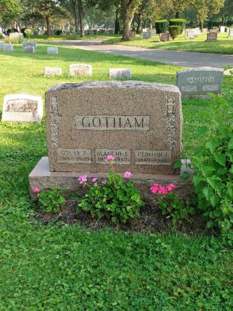 Oscar P. Gotham's grave. Photo 3