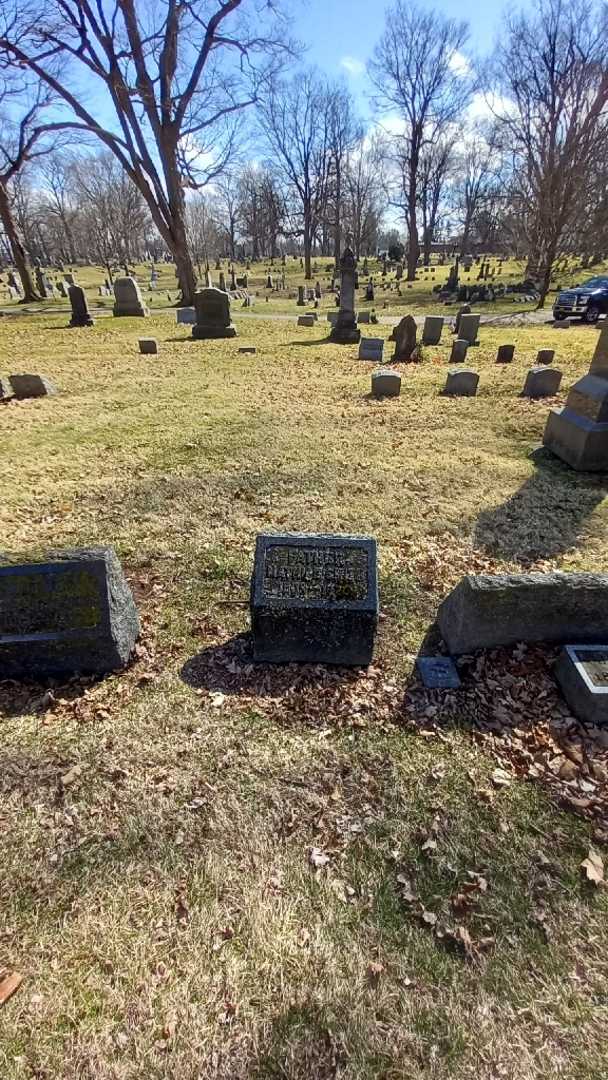 Mathias Smith's grave. Photo 1