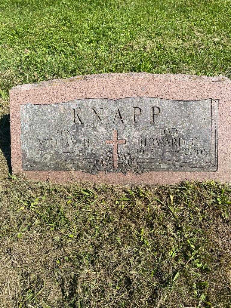 Howard C. Knapp's grave. Photo 3