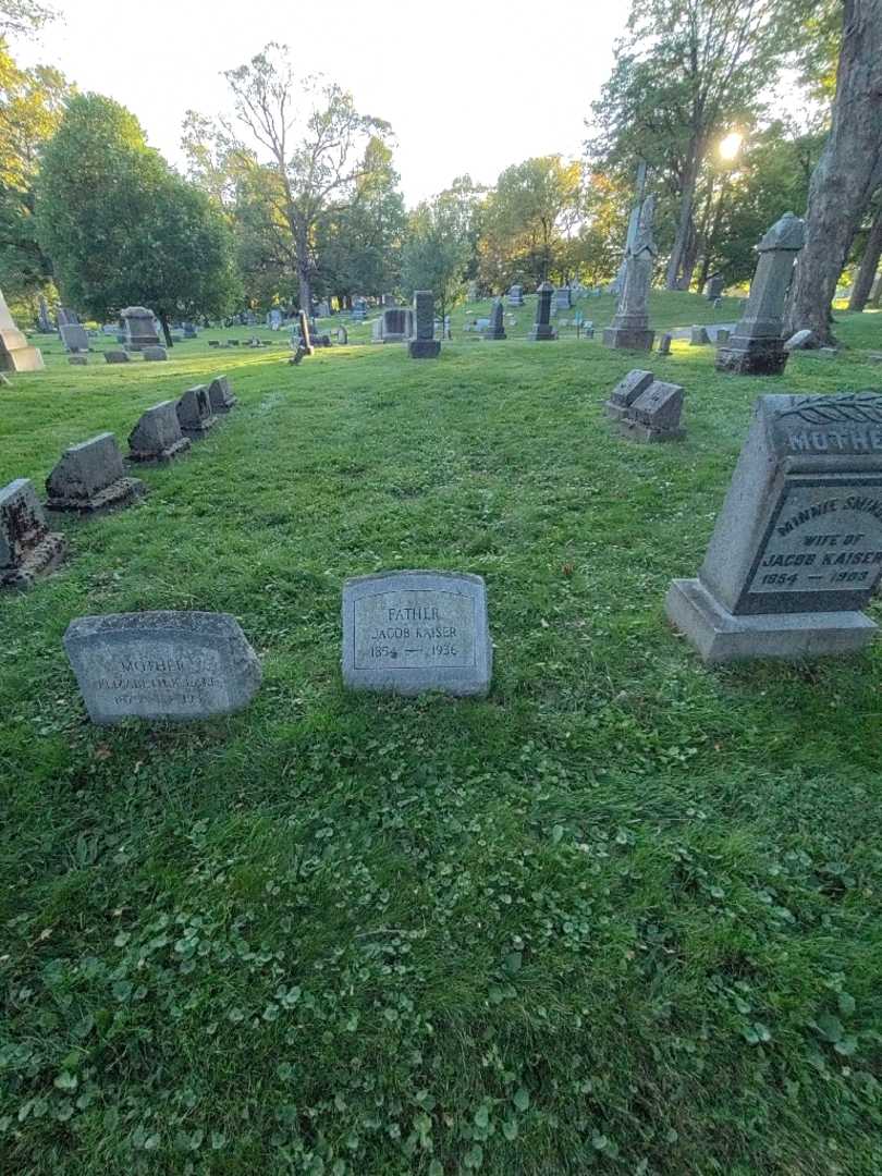 Jacob Kaiser's grave. Photo 1