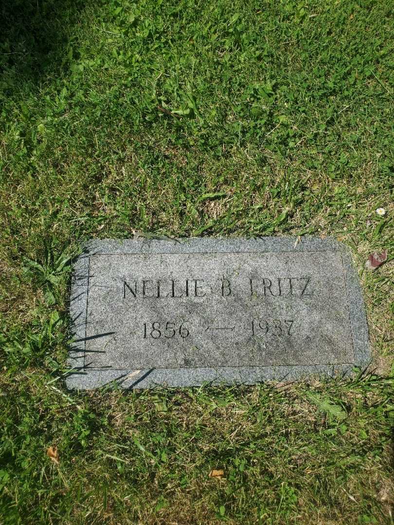 Missus/Madam Nellie B. Fritz's grave. Photo 4