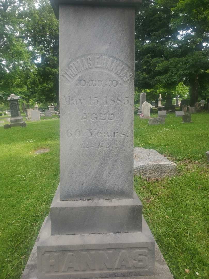 Thomas E. Hannas's grave. Photo 1