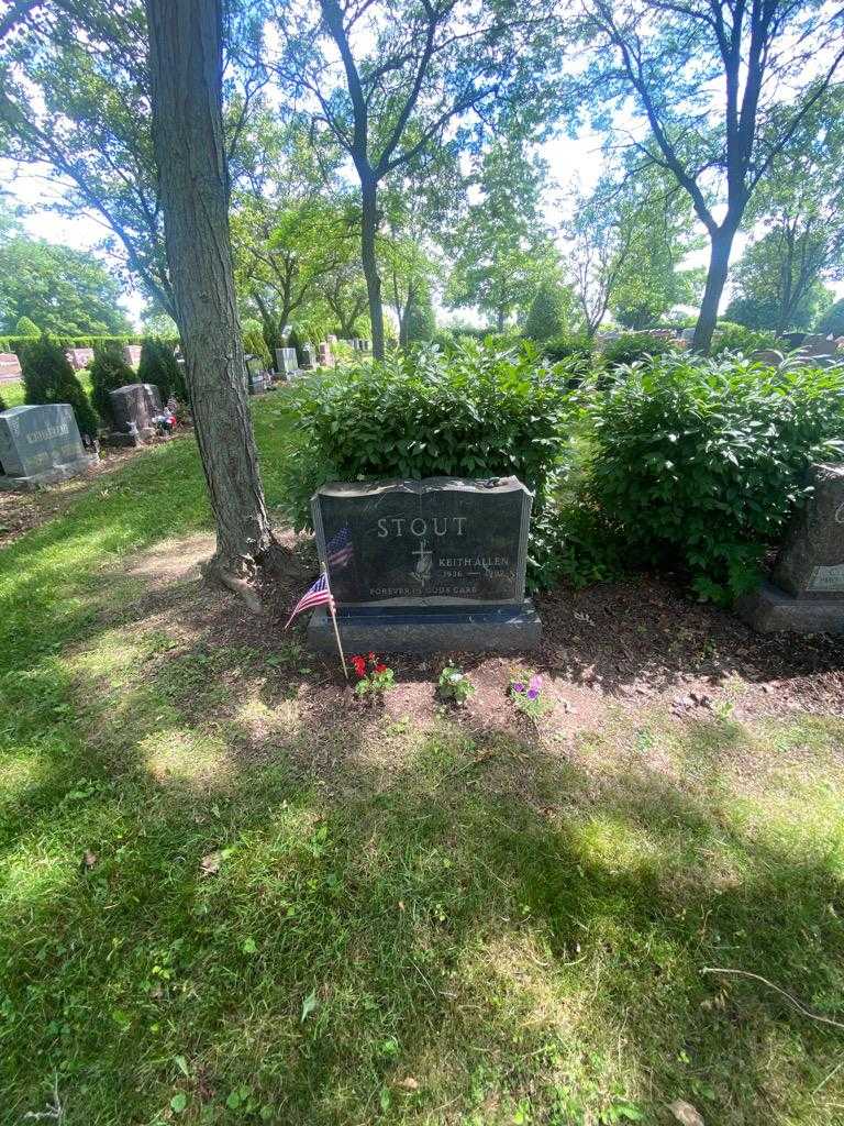 Keith Allen Stout's grave. Photo 1