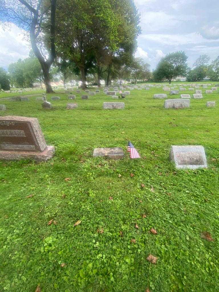 John J. Van Doren's grave. Photo 1
