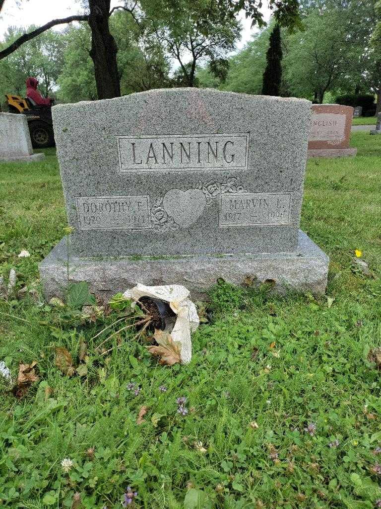 Dorothy F. Lanning's grave. Photo 2