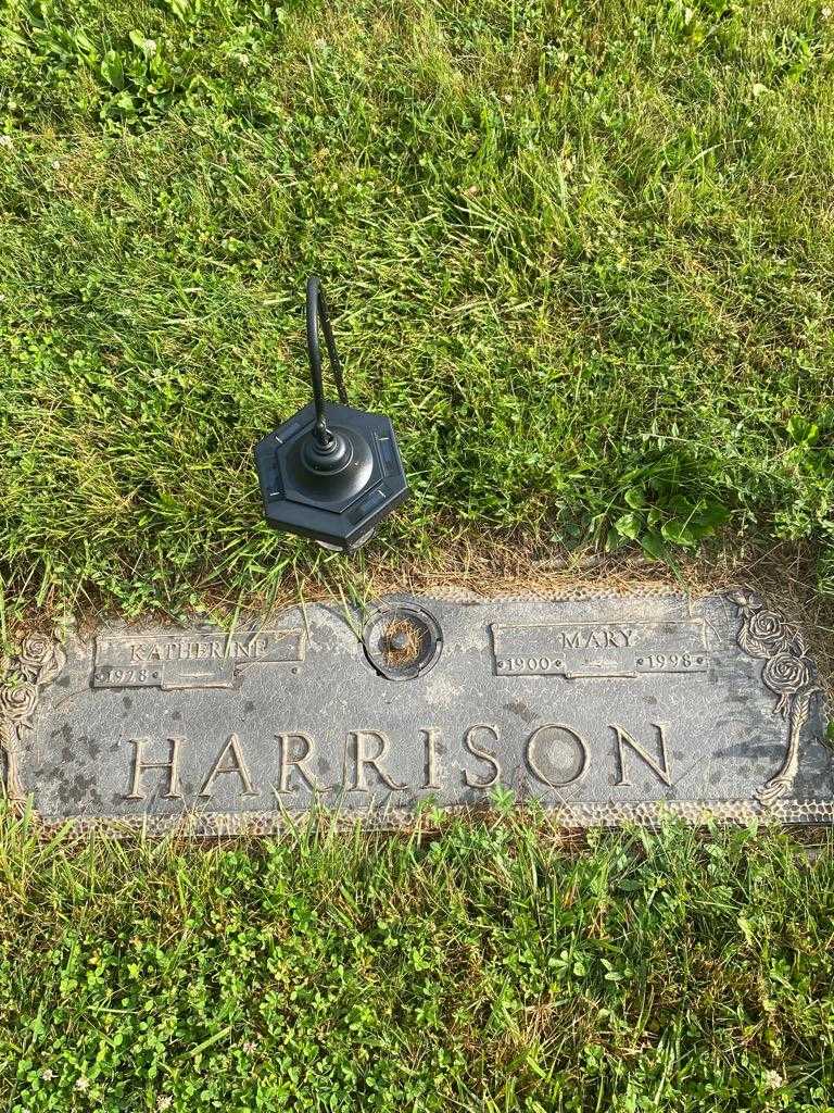 Katherine . Harrison's grave. Photo 3