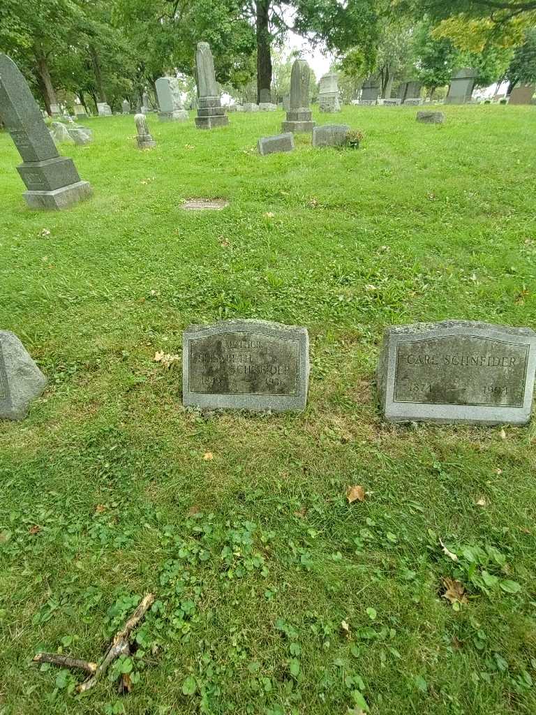 Elizabeth Schneider's grave. Photo 1