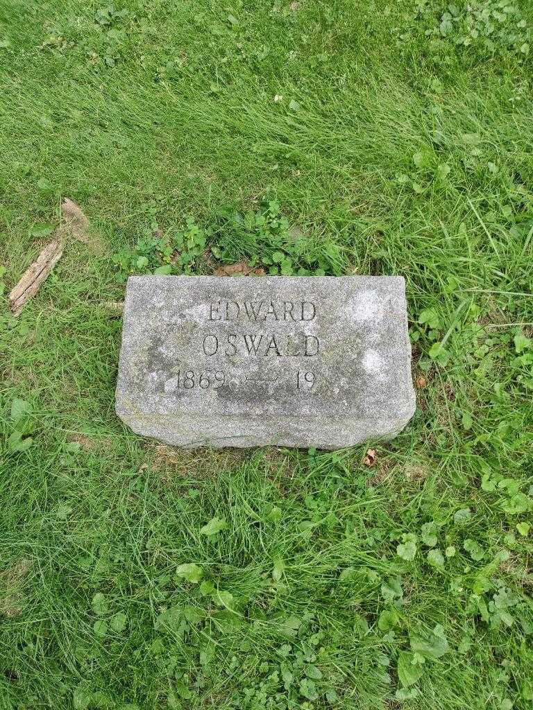 Edward Oswald's grave. Photo 2