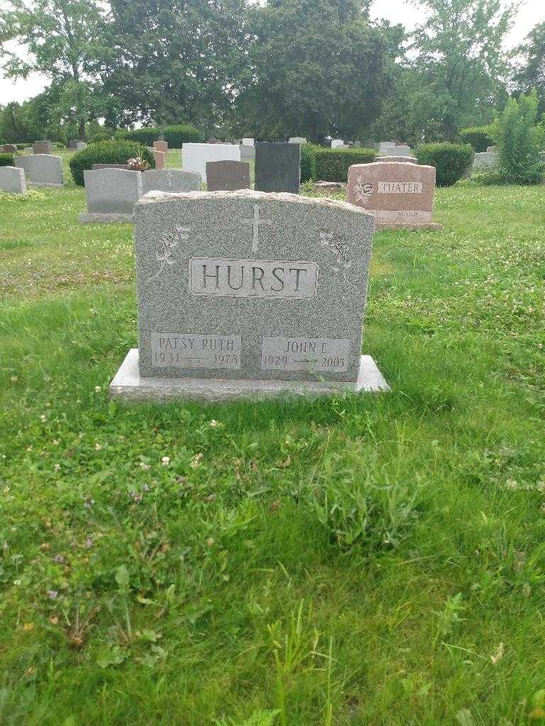 John E. Hurst's grave. Photo 1