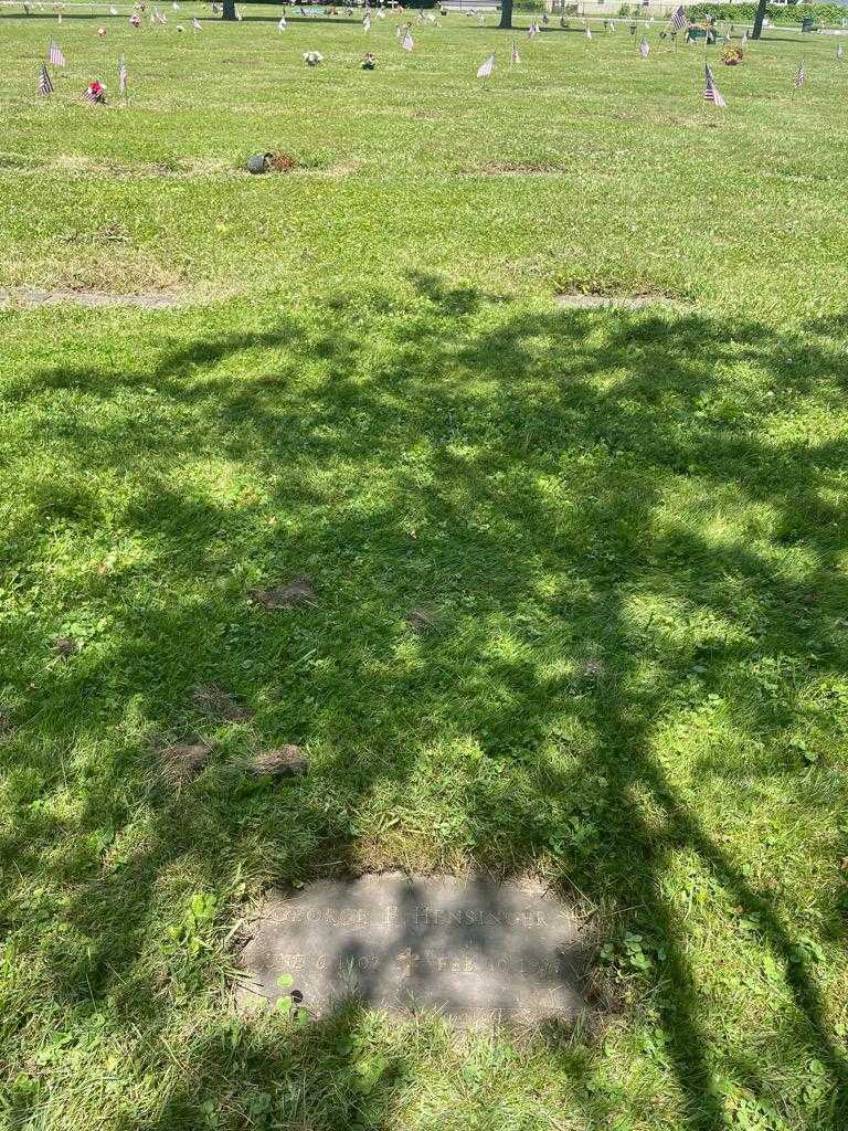 George F. Hensinger's grave. Photo 3