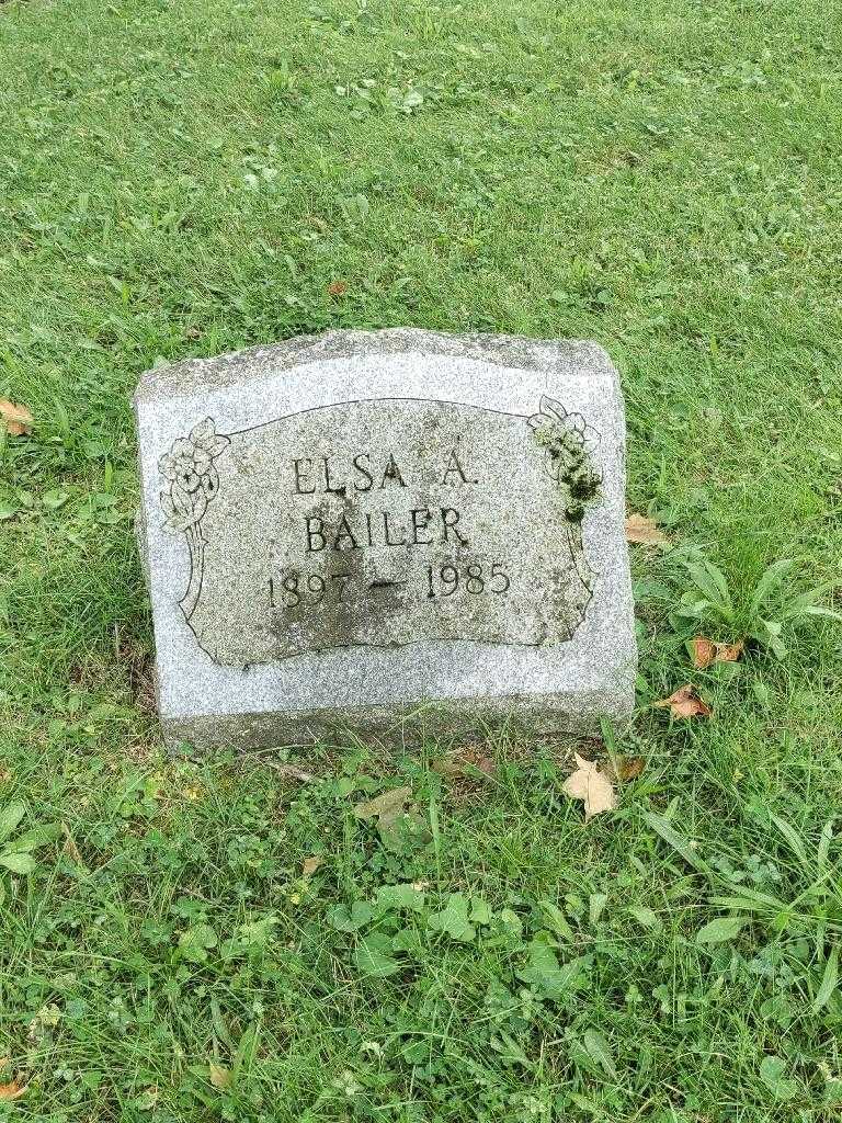 Elsa A. Bailer's grave. Photo 3