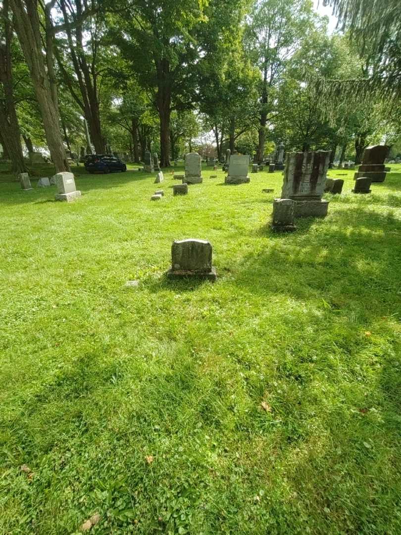 Infant Girl Falin's grave. Photo 1