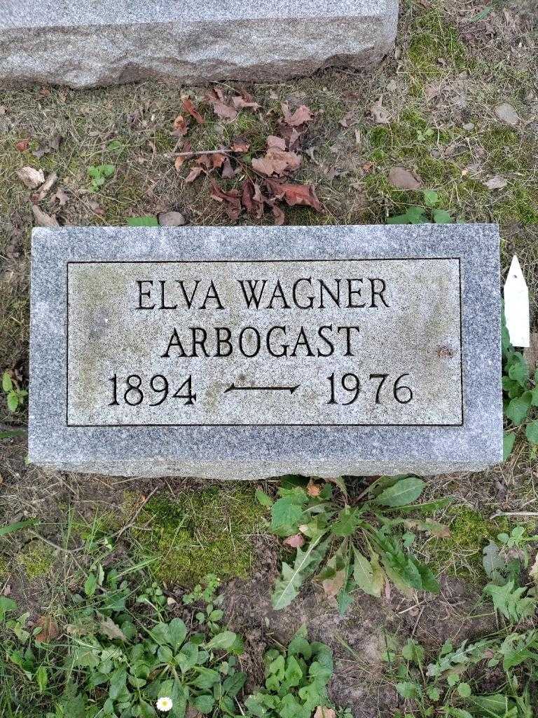 Elva Arbogast Wagner's grave. Photo 3