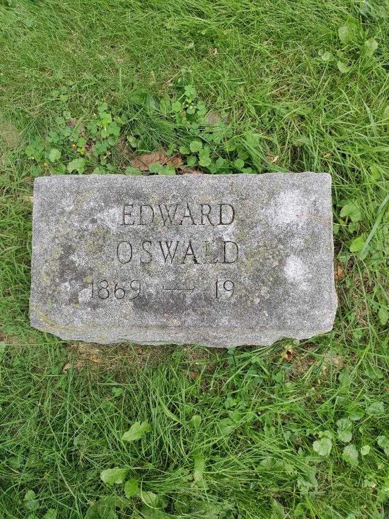Edward Oswald's grave. Photo 3