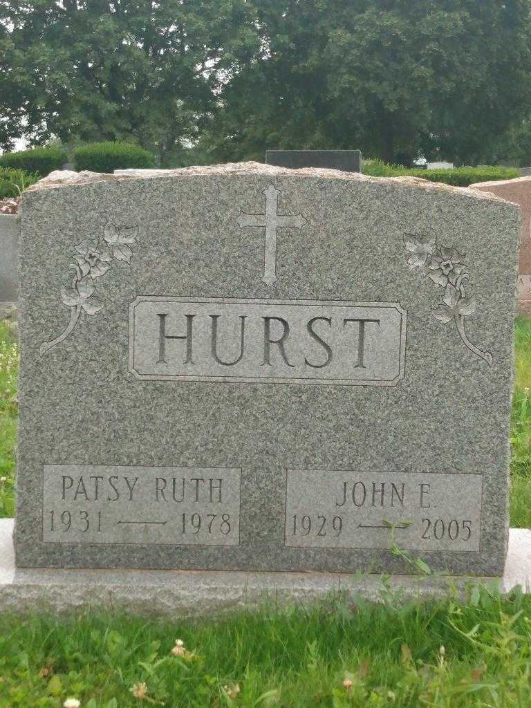 John E. Hurst's grave. Photo 3