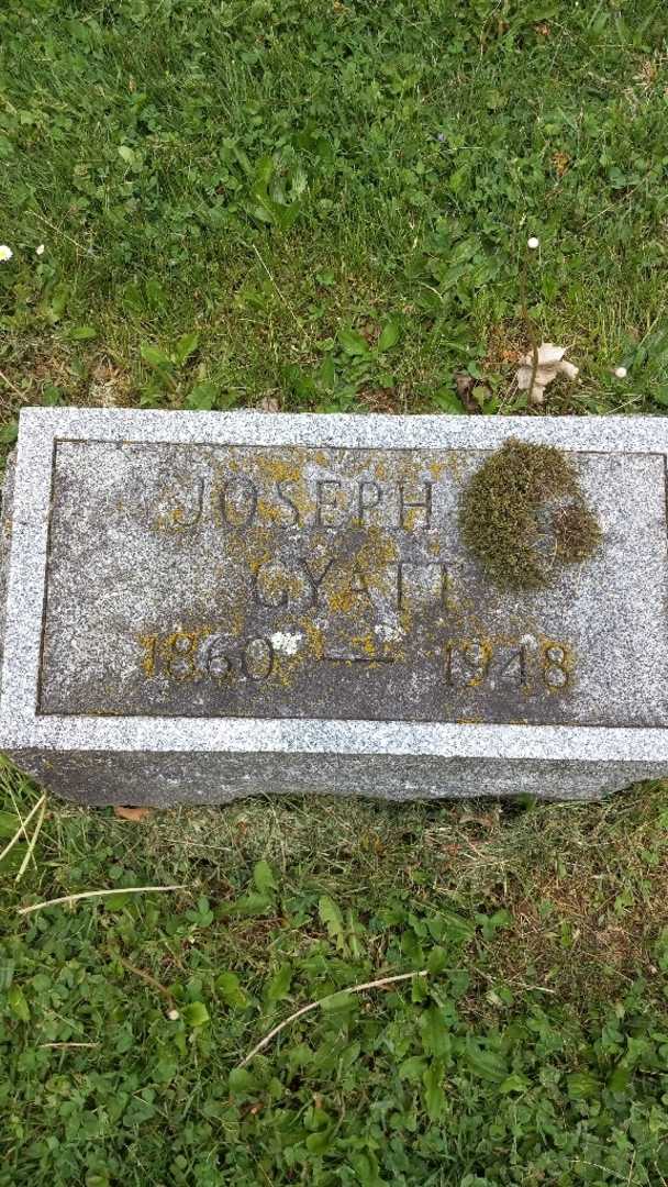 Joseph A. Gyatt's grave. Photo 4