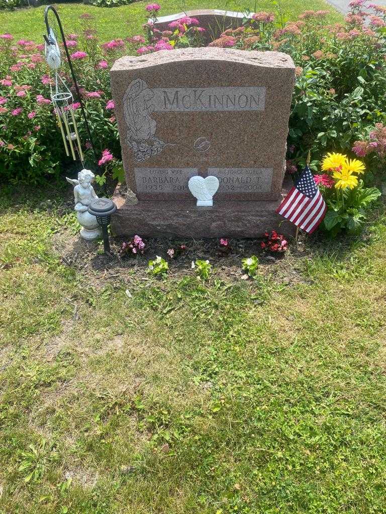 Donald T. McKinnon's grave. Photo 2