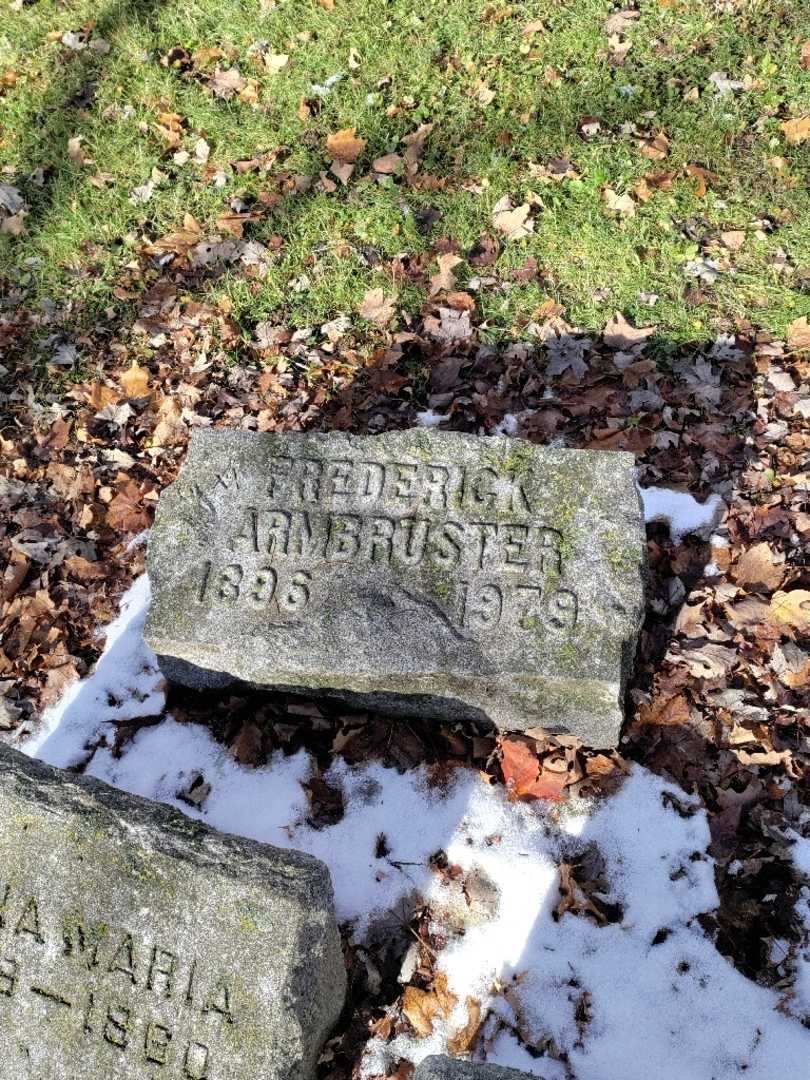 Frederick Carl Armbruster's grave. Photo 2