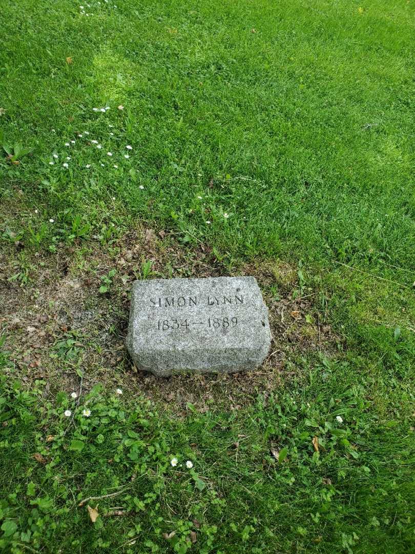 Simon Lynn's grave. Photo 3