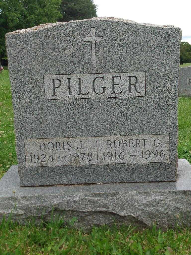 Doris J. Pilger's grave. Photo 3