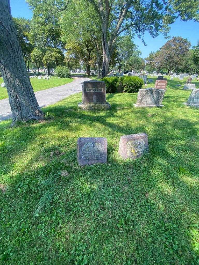 Giovanna Pappacena's grave. Photo 1