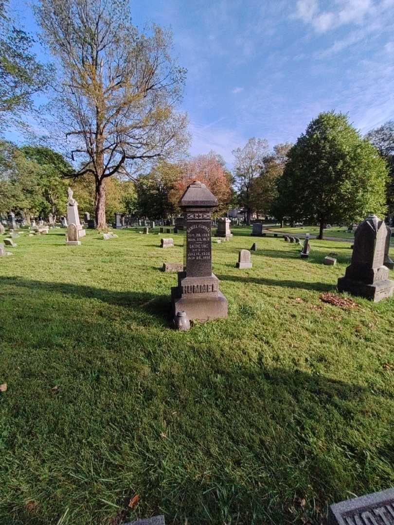 Daniel Hummel's grave. Photo 1