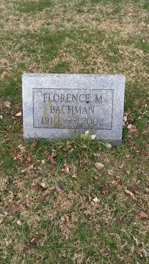 Florence M. Bachman's grave. Photo 17