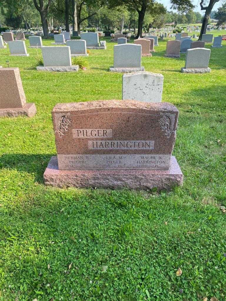 Herman B. Pilger's grave. Photo 2