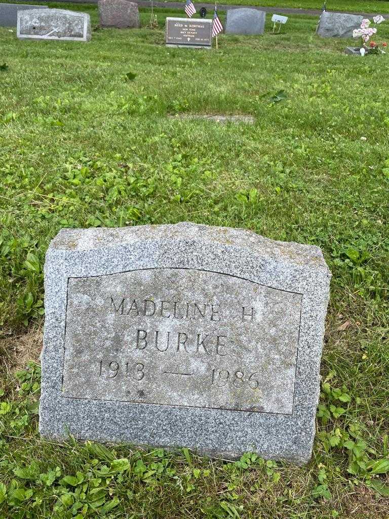 Kathleen Stewart's grave. Photo 3