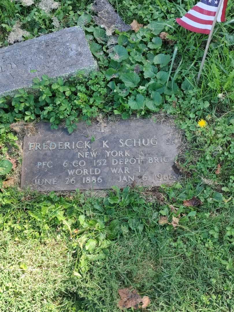 Frederick K. Schug Senior's grave. Photo 3