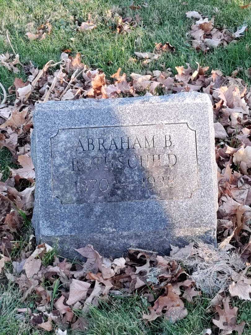 Abraham B. Rothschild's grave. Photo 3