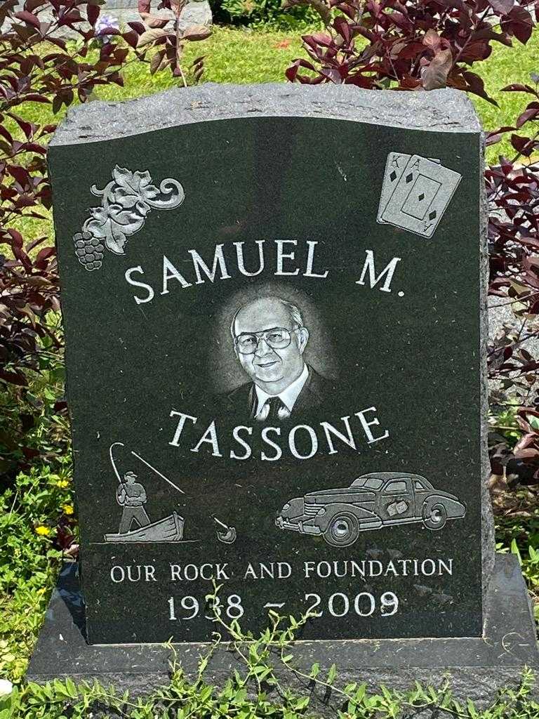 Samuel M. Tassone's grave. Photo 3