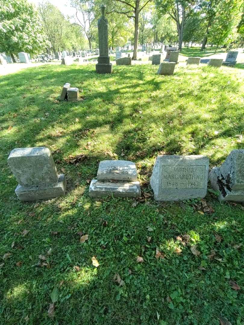 Adolph Metzger's grave. Photo 1