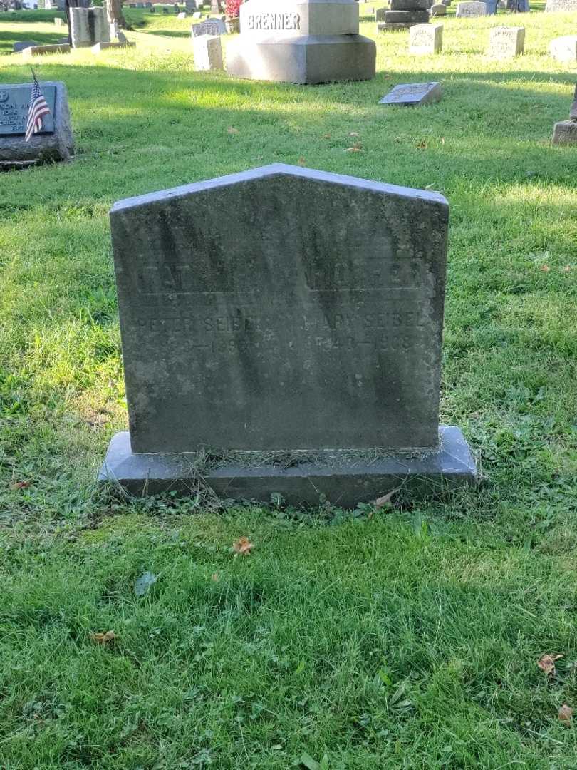 Mary C. Seibel's grave. Photo 2