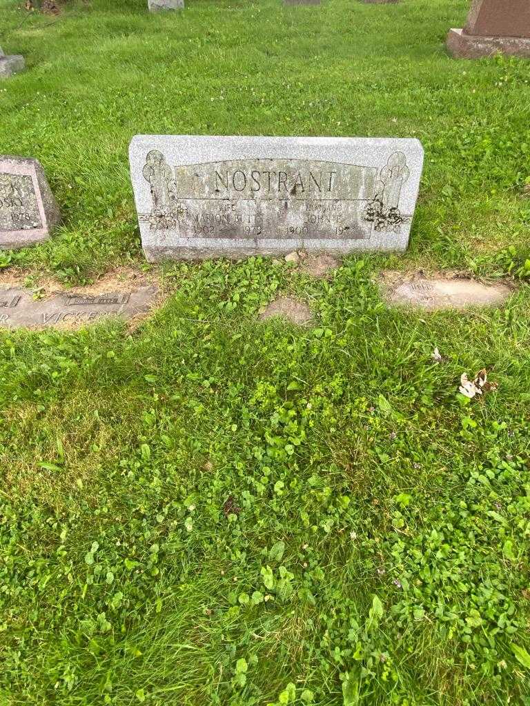Marion Nostrant Butts's grave. Photo 1