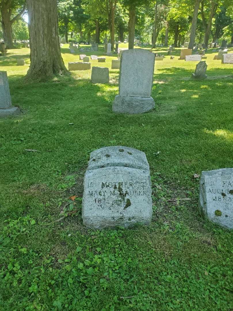 Mary M. Maurer's grave. Photo 1
