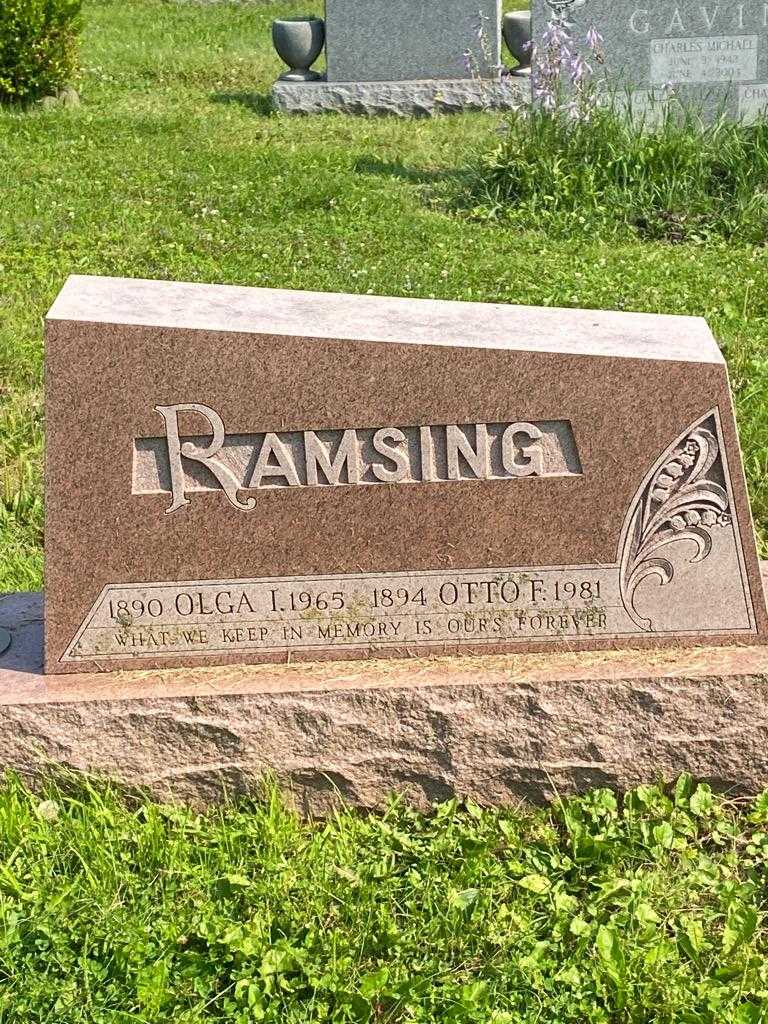 Olga I. Ramsing's grave. Photo 3