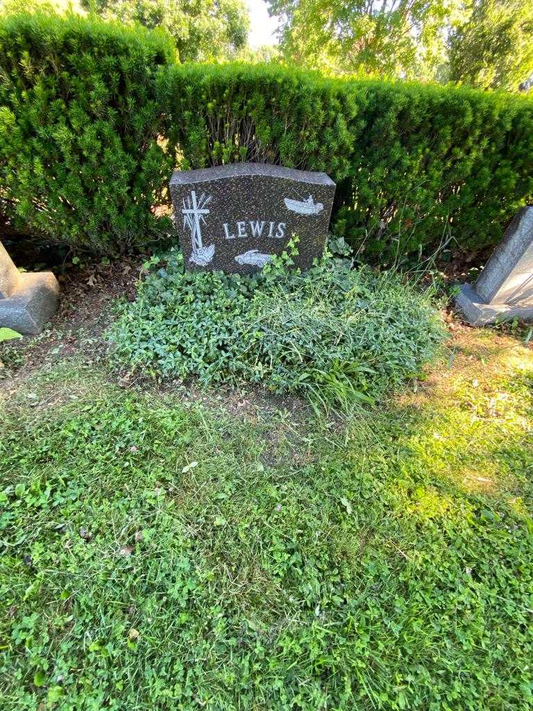 John H. "Jack" Lewis's grave. Photo 1