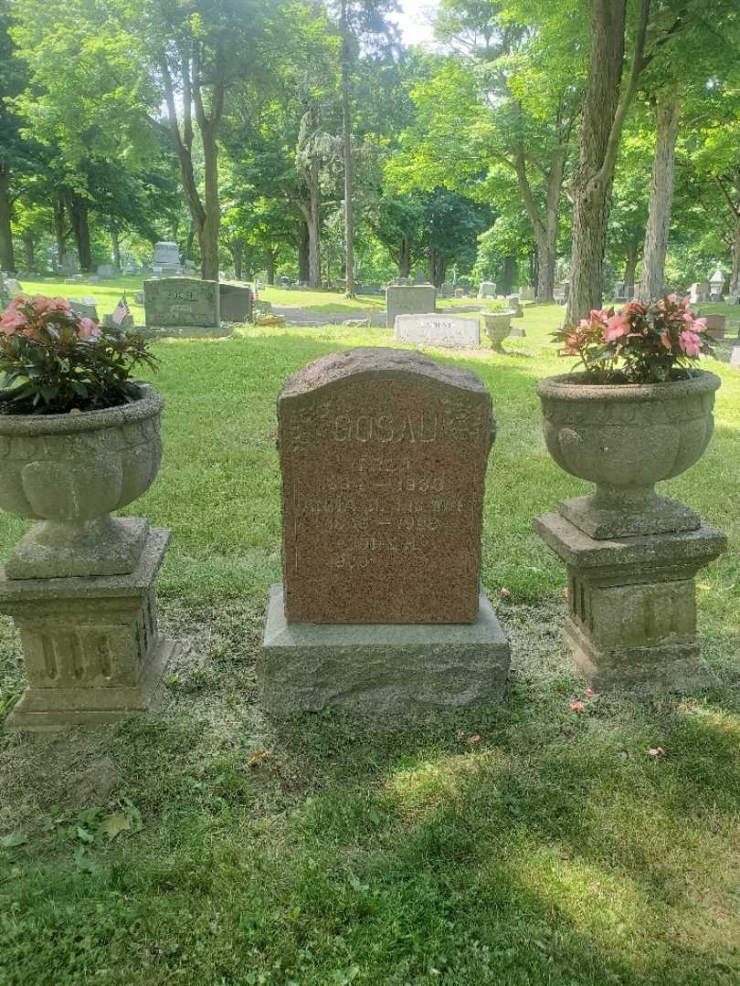 Frederick "Fred" Gosau's grave. Photo 2