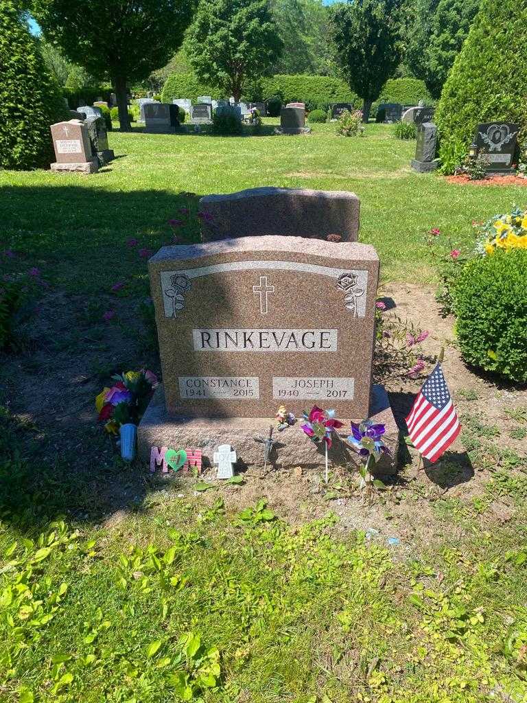 Constance Rinkevage's grave. Photo 2