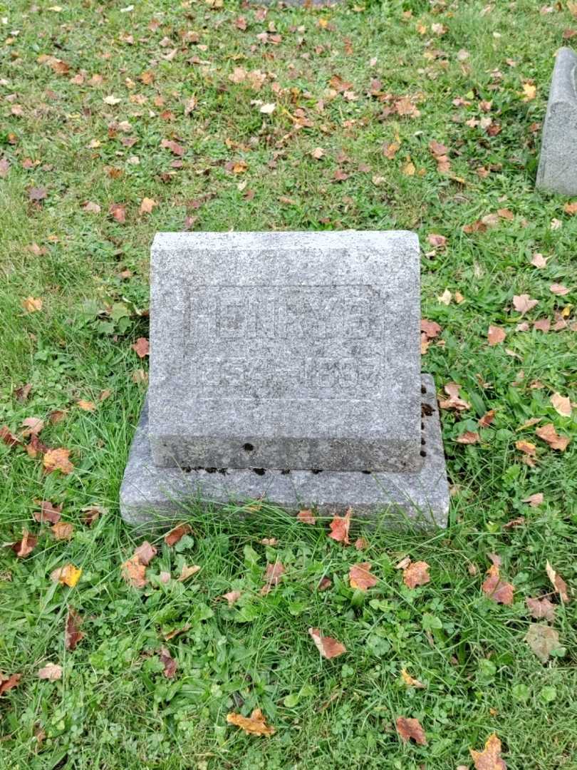 Henry D. Woese's grave. Photo 1