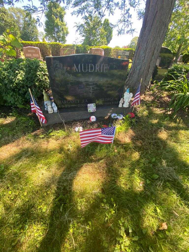 Margaret J. A. Mudrie's grave. Photo 1