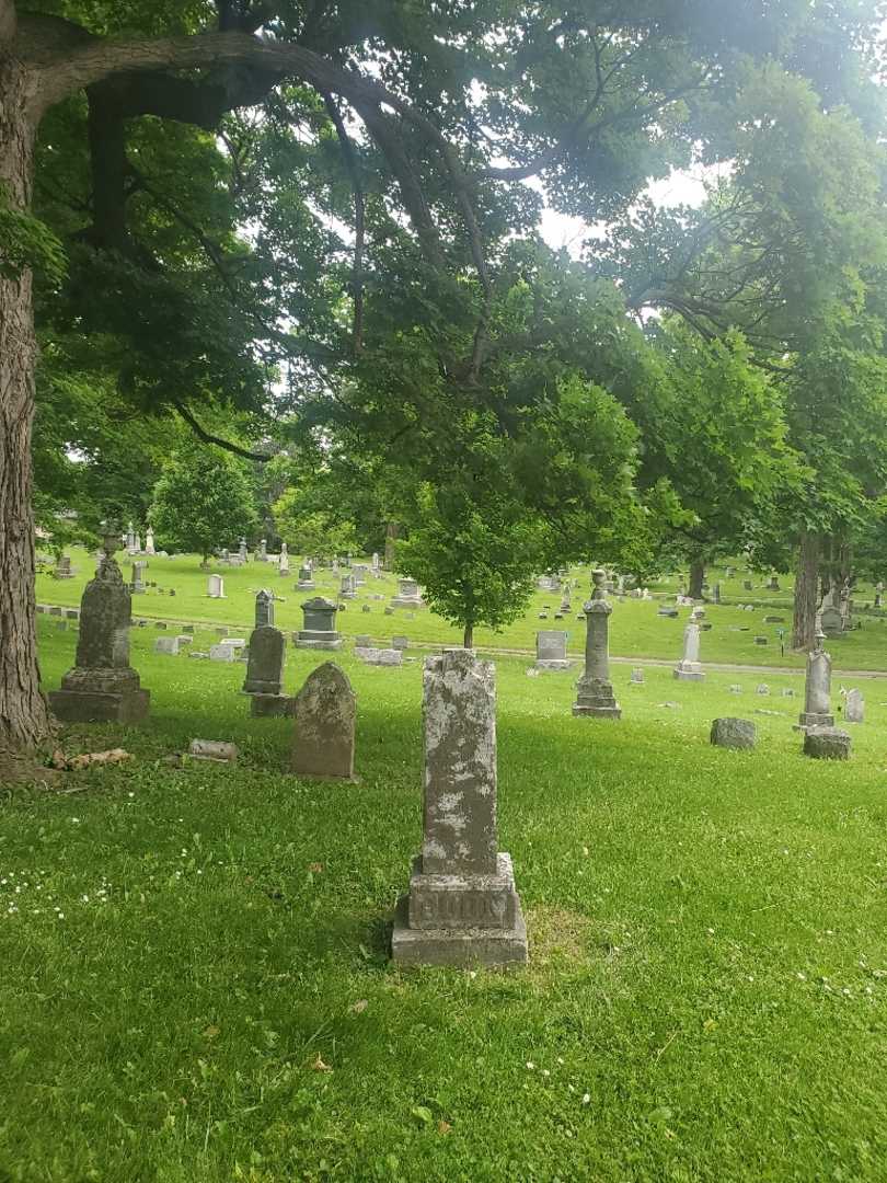 John S. F. Coon's grave. Photo 2