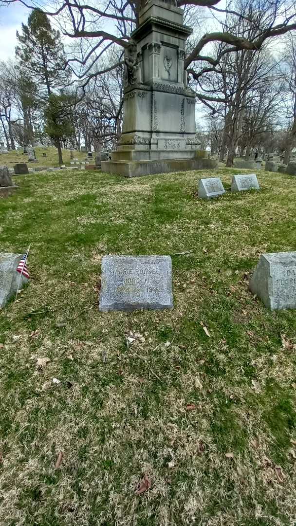 Marie Roasel Jordan's grave. Photo 15