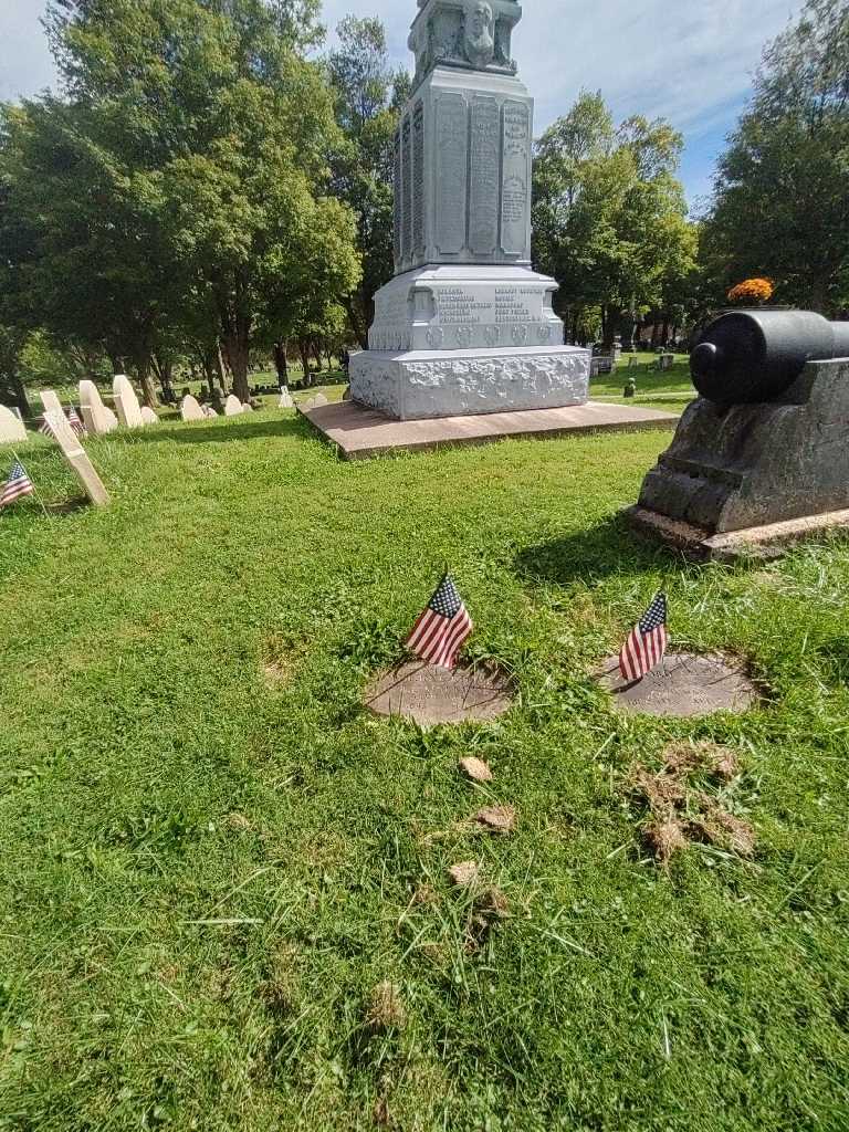 Myron E. Ritter's grave. Photo 1