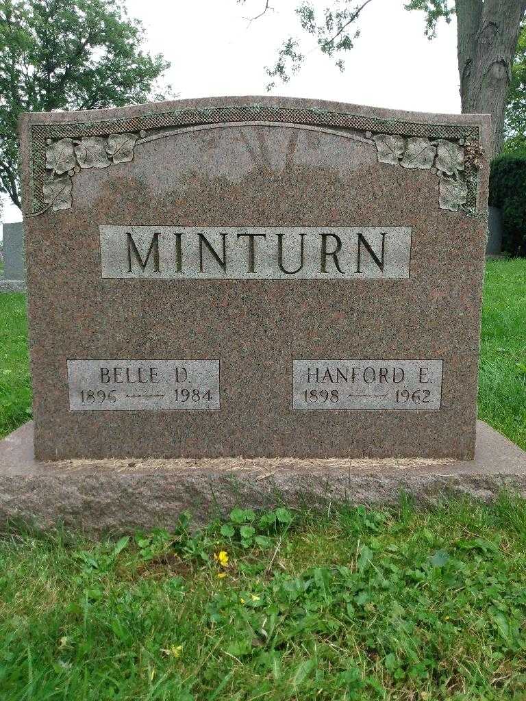 Belle D. Minturn's grave. Photo 3