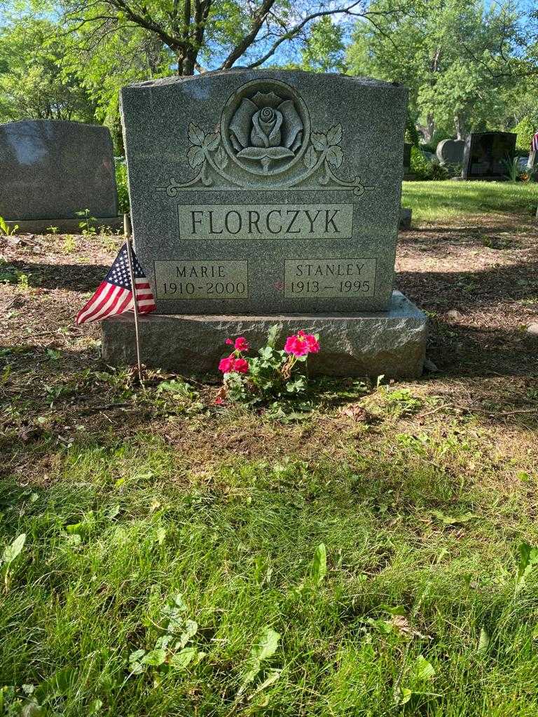 Marie Florczyk's grave. Photo 2
