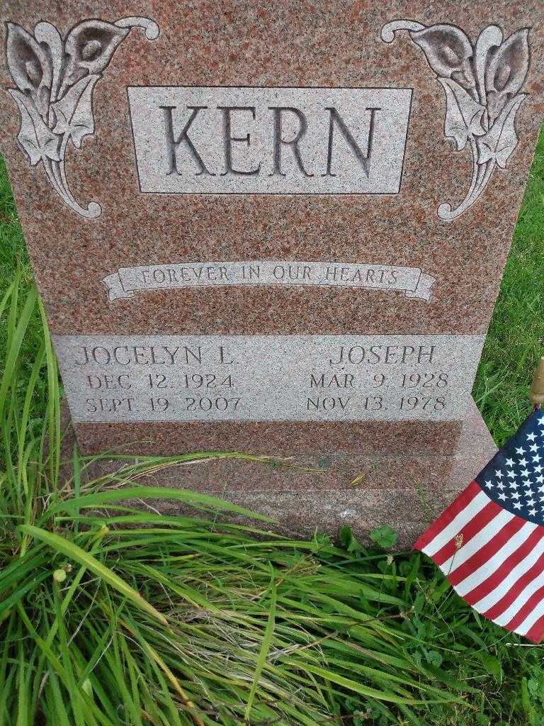 Joseph Kern's grave. Photo 3