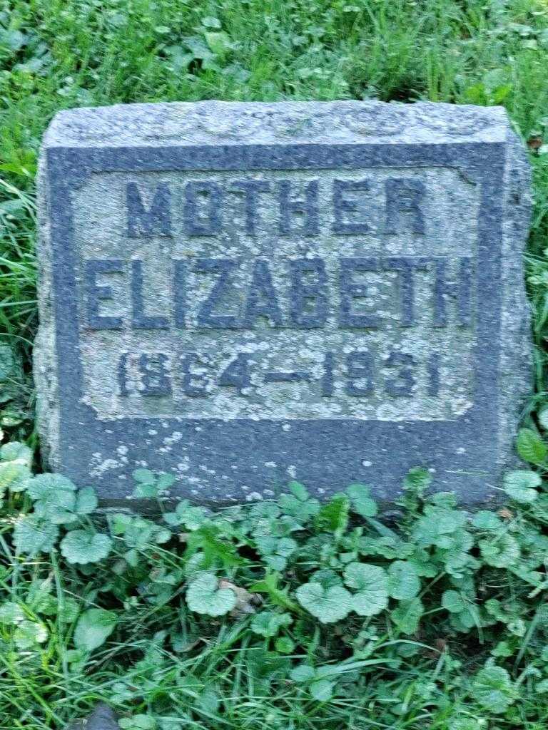 Elizabeth Chamberlain's grave. Photo 3